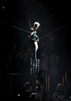 pink_at_the_jingle_bell_ball_2012_4_1355093052.jpg