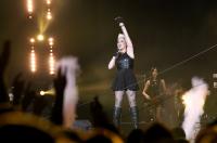 pink_at_the_jingle_bell_ball_2012_1355093669.jpg