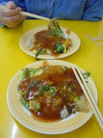 250px_Taiwanese_oyster_omelette.jpg