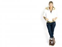 fergie_73_wallpaper.jpg