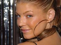 Fergie_Wallpaper_5.jpg