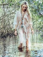 Fashion_Scans_Remastered.Candice_Swanepoel.VOGUE_BRAZIL.January_2014.Scanned_by_VampireHorde.HQ.16.jpg