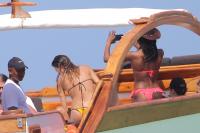 Naomi_Campbell_on_a_boat_ride_in_Kenya_1.1.2014_11.jpg
