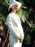 Harpers_Bazaar_UK_2013_09_3004.jpg