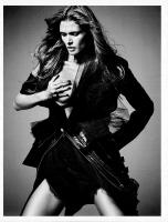 fashion_scans_remastered_malgosia_bela_w_usa_september_2013_scanned_by_vampirehorde_hq_2.jpg