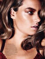 fashion_scans_remastered_camille_rowe_elle_france_issue_3533_scanned_by_vampirehorde_hq_8.jpg