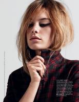 fashion_scans_remastered_camille_rowe_elle_france_issue_3533_scanned_by_vampirehorde_hq_13.jpg