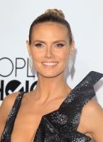 celebrity_paradise.com_The_Elder_heidi__28_.jpg