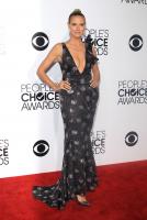 celebrity_paradise.com_The_Elder_heidi__23_.jpg