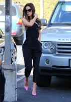 kate_beckinsale_out_for_coffee_in_west_hollywood_10.jpg