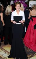 julia_roberts_at_71st_annual_golden_globe_awards_7.jpg