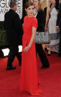 emma_watson_at_71st_annual_golden_globe_awards_14.jpg