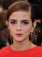 emma_watson_at_71st_annual_golden_globe_awards_15.jpg