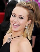 hayden_panettiere_at_71st_annual_golden_globe_awards_6.jpg