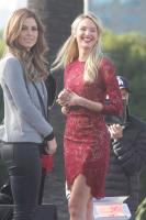 Maria_Menounos_and_Candice_Swanepoel_on_set_of_EXTRA__12.jpg