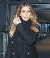 kim_kardashian_having_lunch_at_the_george_bar_in_london_6.jpg