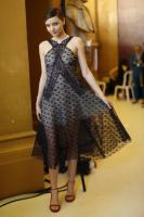miranda_kerr_at_runway_of_stella_mccartney_fashion_show__2.jpg
