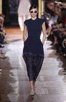 miranda_kerr_paris_fashion_week_ready_to_wear_springsummer_2014_stella_mccartney_catwalk_5.jpg