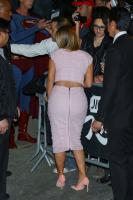 kim_kardashian_arrives_at_jimmy_kimmel_live_show_7.jpg