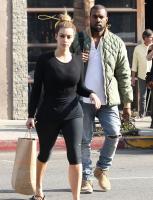 kim_kardashian_and_kanye_west_out_and_about_in_los_angeles_9.jpg