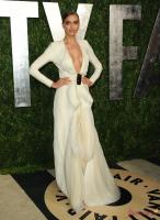 21763_irina_shayk_en_la_fiesta_de_vanity_celebrada_tras_los_oscar_2013.jpg