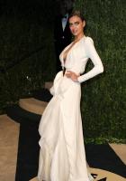 irina_shayk_solange_knowles_vanity_fair_oscars_party_2013_22.jpg