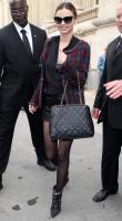 miranda_kerr_at_pfw_chanel_arrivials_1.jpg