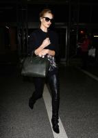 rosie_huntington_whiteley_departing_lax113013010__1_.jpg