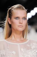 Elie_Saab_Spring_2014_Details_Ir_MDV6s_LP1_Mx__1_.jpg