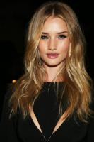 rosie_huntington_whiteley_at_london_fashion_week_ss14_elle_magazine_party_at_the_sanderson_hotel_2.jpg
