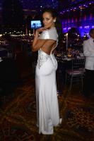 selita_ebanks_wearing_gabriela_cadena_gown_2014_amfar_new_york_gala_6.jpg