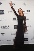 behati_prinsloo_wears_emilio_pucci_2014_amfar_new_york_gala_3.jpg