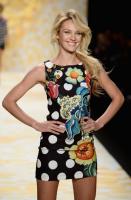 candice_swanepoel_at_desigual_fall_winter_2014_fashion_show_in_new_york_6.jpg