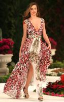 miranda_kerr_on_the_runway_for_dosso_dossi_fashion_show_2014_catwalk_9.jpg