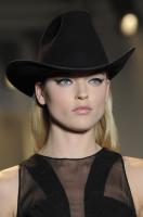 cushnie_et_ochs_beauty_autumn_fall_winter_2014_nyfw39.jpg