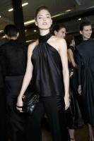 jason_wu_backstage_autumn_fall_winter_2014_nyfw56.jpg