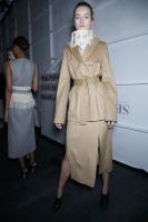 AltuzarraFall2014BackstageBhKgEeCOGjOx.jpg