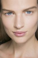 bette_Paris_ss_2014_Dries_Van_Noten_bs_6.jpg