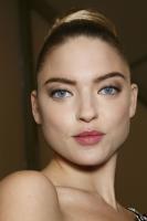 021114carolina_herrera_beauty_autumn_fall_winter_2014_nyfw58.jpg
