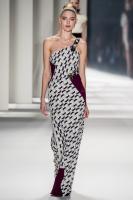 carolinaherrerafw14_1.jpg