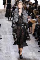 Michael_Kors_RTW_FW14_New_York_0851_1392201364_bigthumb.jpg