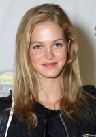 erin_heatherton_at_nba_all_star_2014_celebrity_game_in_new_orleans_4.jpg