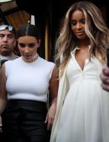 kim_kardashian_and_ciara_leaves_bel_bambini_store_in_los_angeles_2.jpg