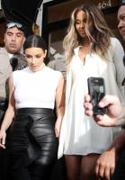 kim_kardashian_and_ciara_leaves_bel_bambini_store_in_los_angeles_7.jpg