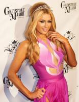 paris_hilton_celebrates_her_birthday_at_north_la_cienga_s_greystone_manor_18.jpg