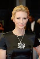 cate_blanchett_at_2014_bafta_awards_in_london_12.jpg