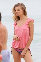 magdalena_frackowiak_bikini_photoshoot_miami_beach_february_2014_3.jpg