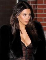 kim_kardashian_leaves_generation_nxt_charity_benefit_in_new_york_1.jpg