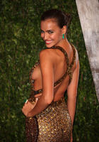Irina_Shayk_at_2012_Vanity_Fair_Oscar_Party_at_Sunset_Tower_3.jpg