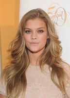 Nina_Agdal_12.jpg